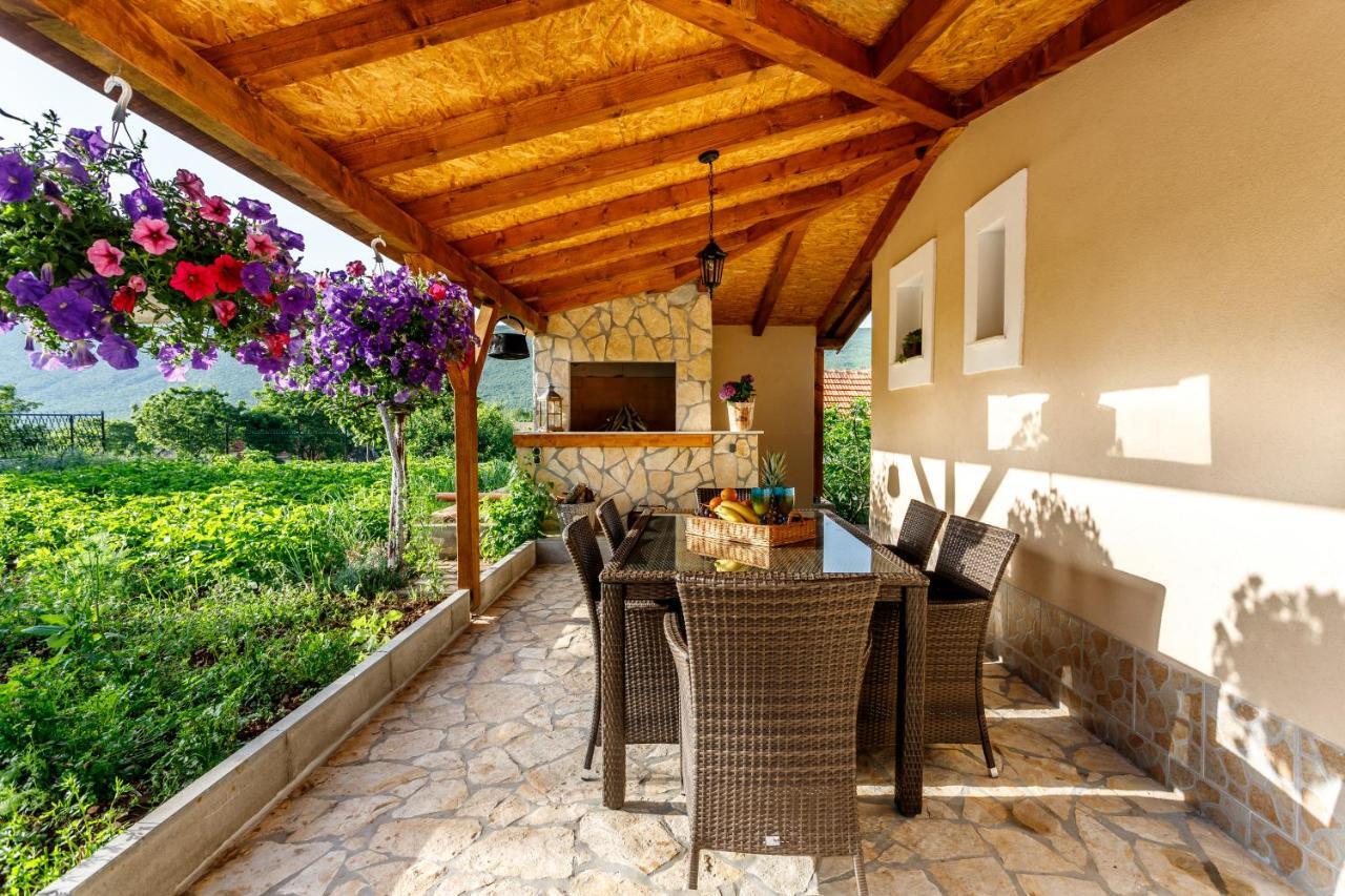 Holiday Home Memories And Joy Imotski Bagian luar foto